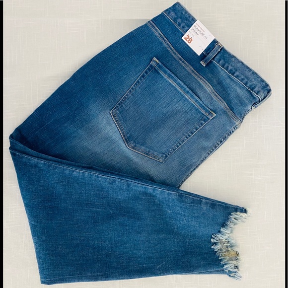 super frayed hem jeans